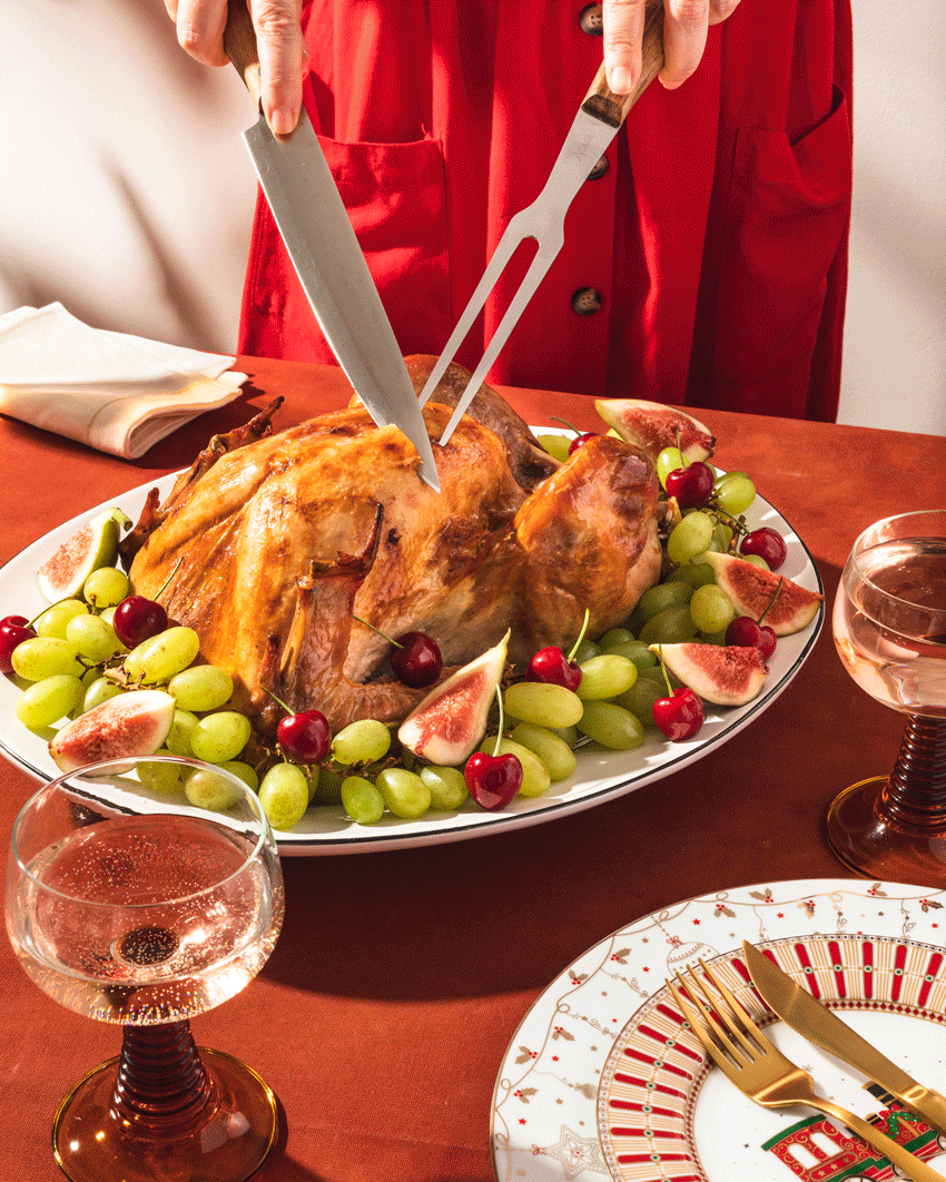 Culinary poultry carving photography by Bruna Branco
